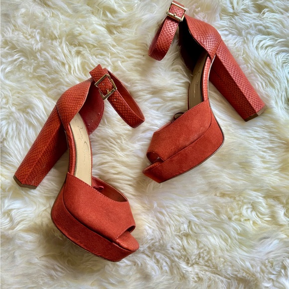 DONATED 🚫 Jessica Simpson Platform 70’s Inspired, Faux Snake Skin, Suede, Sz 7.5 - Picture 1 of 6